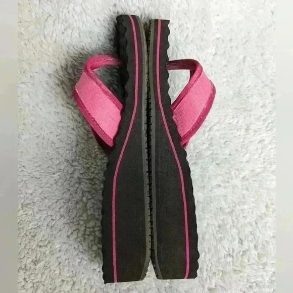 THE NORTH FACE Flip flop sandals size 7 in good used condition - Picture 5 of 7